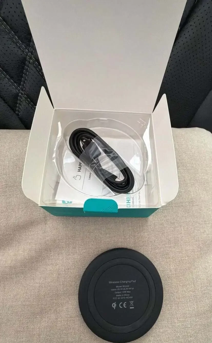 Charge Pad Wireless Charging Pad 10W Black